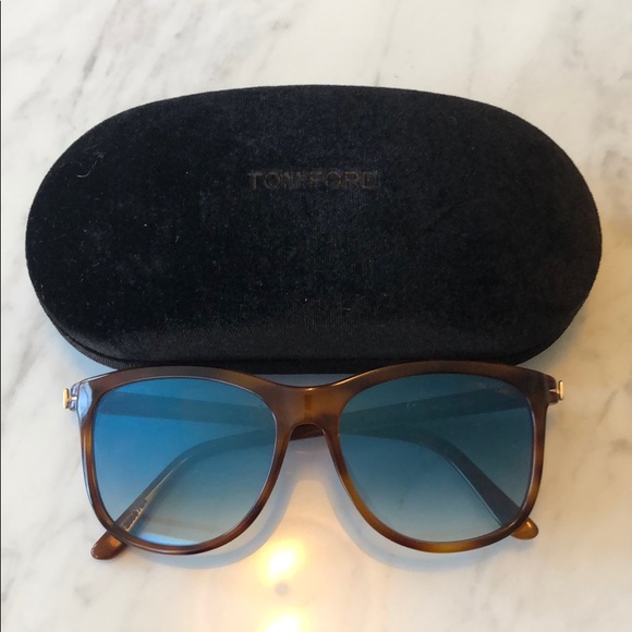Tom Ford blue tinted unisex sunglasses - Picture 2 of 7